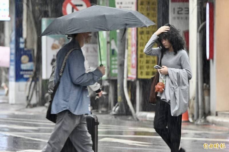 週六東北季風稍減弱 「這幾地」清晨、午後防大雨(新聞配圖)