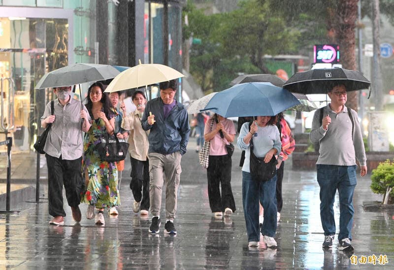 週末水氣多！下週冷空氣南下 吳德榮：平地低溫恐下探16度（新聞配圖）