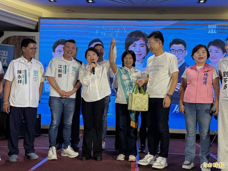 藍白合為連小華站台 盧秀燕:正式跨黨派輔選(新聞配圖)