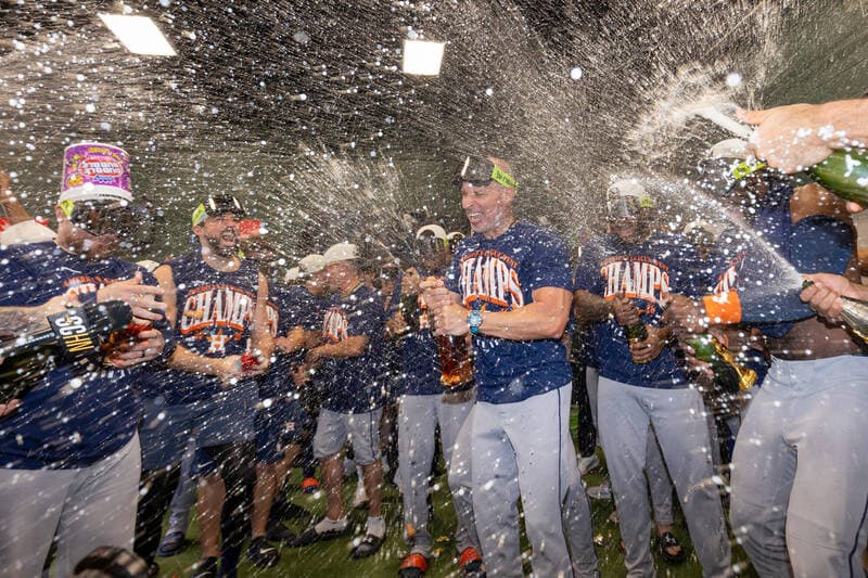 MLB》從20勝31敗、16傷兵到美西封王 太空人近10年9度晉級季後賽(新聞配圖)