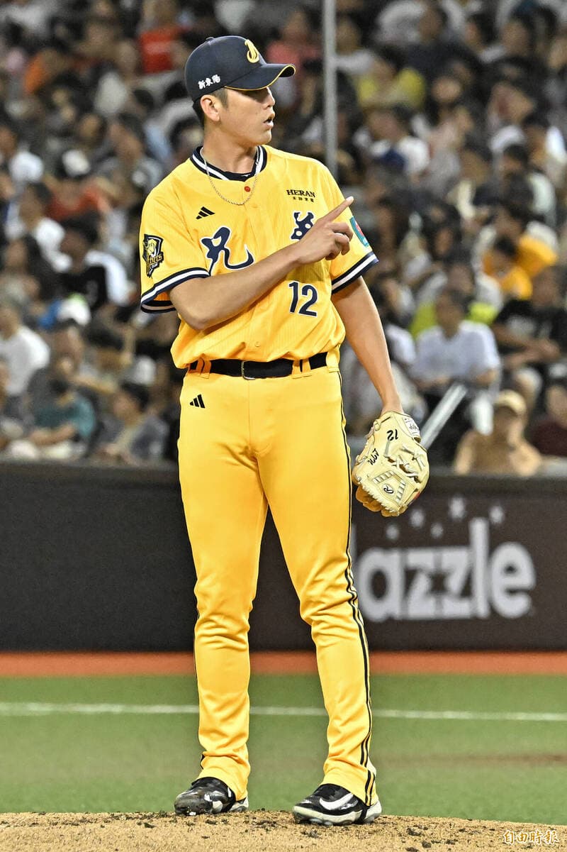 中職》猛！兄弟第1指名最終戰飆6局4K優質先發 勇奪本季第3勝（新聞配圖）