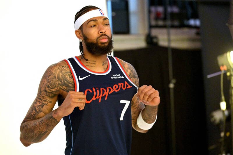NBA》慘! 快艇密約案被重罰 雷納德換來的明星前鋒又爆跟腱撕裂(新聞配圖)