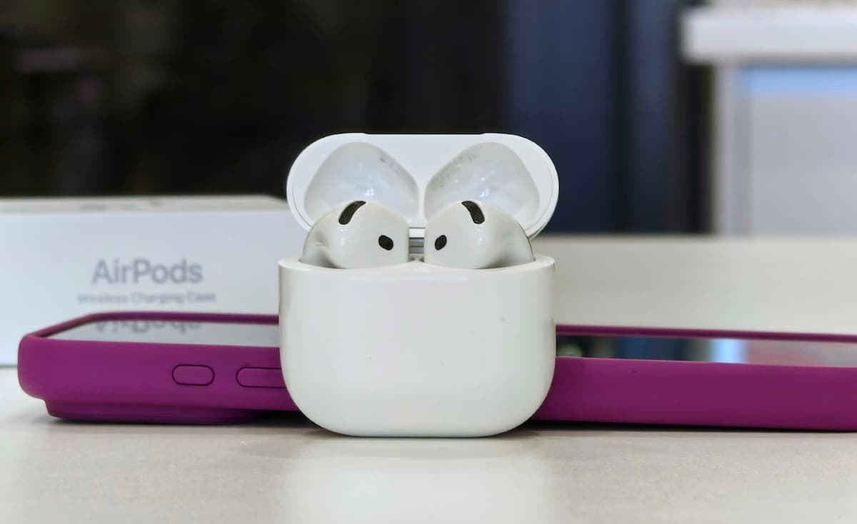 AirPods 5 實測，即時翻譯體驗比降噪更驚艷（新聞配圖）