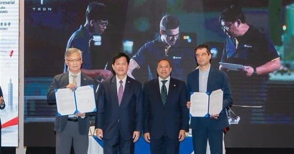 林佳龍見證台瓜里程碑 促投資媒合、啟動電巴及碳權合作(新聞配圖)