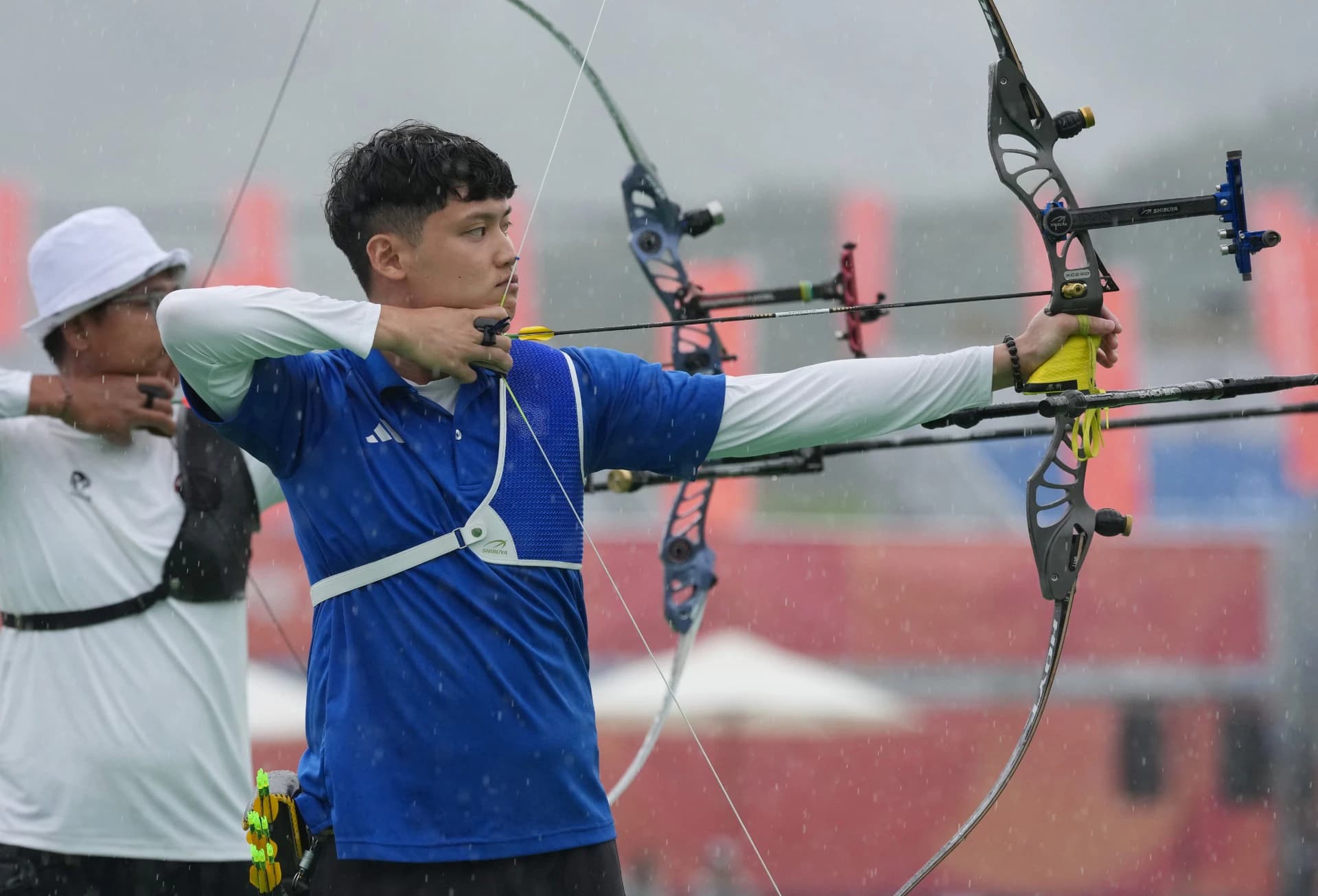 【亞運射箭】湯智鈞連過兩關晉級8強　挑戰個人與團體皆奪牌（新聞配圖）