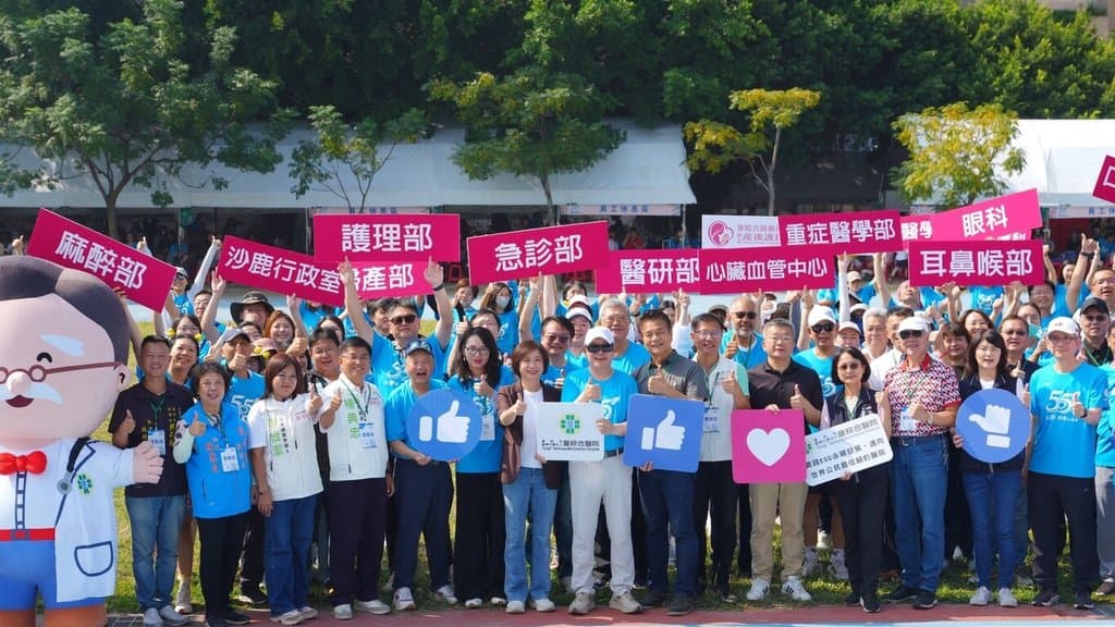 何欣純肯定童綜合深耕地方 晚上山城掃街造勢大會(新聞配圖)