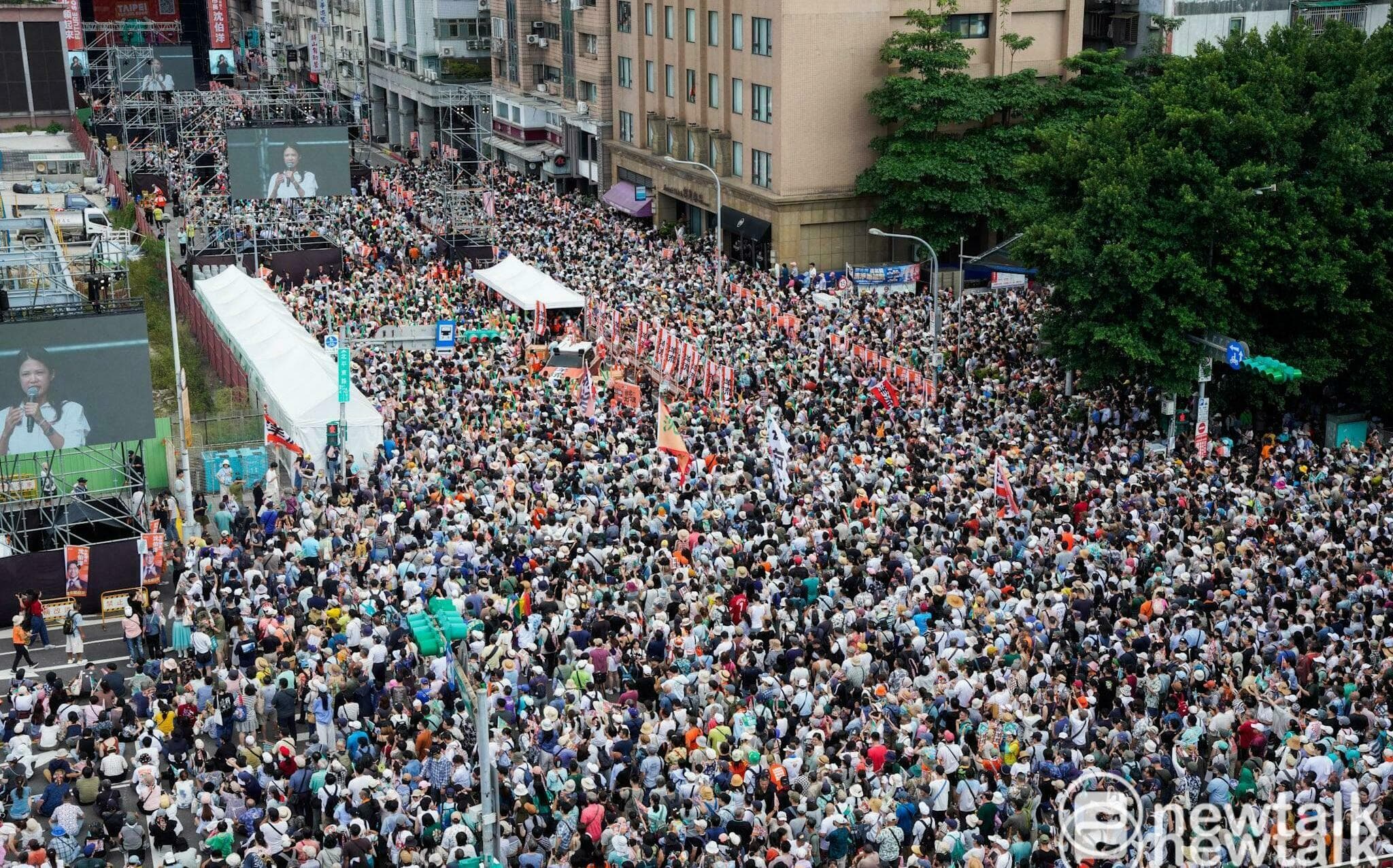 蔣萬安提毒癮治療踢鐵板!蔡康永現身沈伯洋競總「大破圈」?胡采蘋:應為此感到羞愧(新聞配圖)