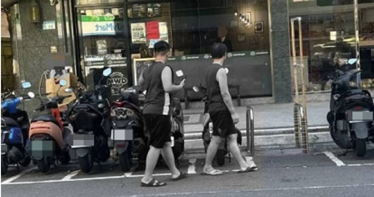 女童遭掛「畜生」紙牌原因曝光 15歲哥哥懷疑她拿公仔告狀逼遊街羞辱(新聞配圖)