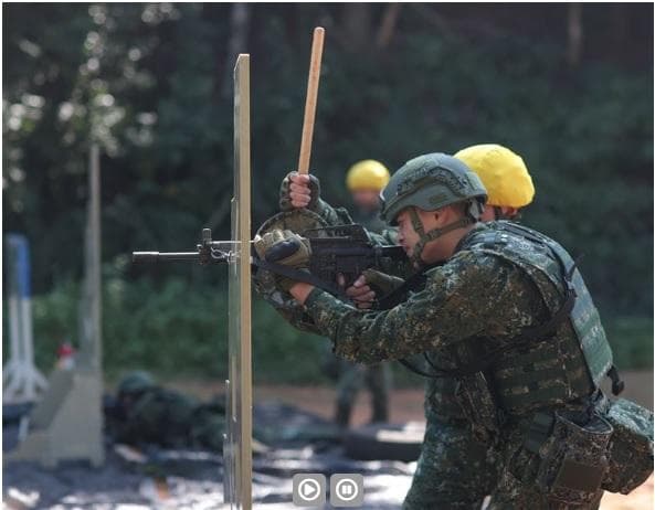 陸軍第206旅女中尉墜樓不治 6軍團:絕無霸凌肇因待查(新聞配圖)