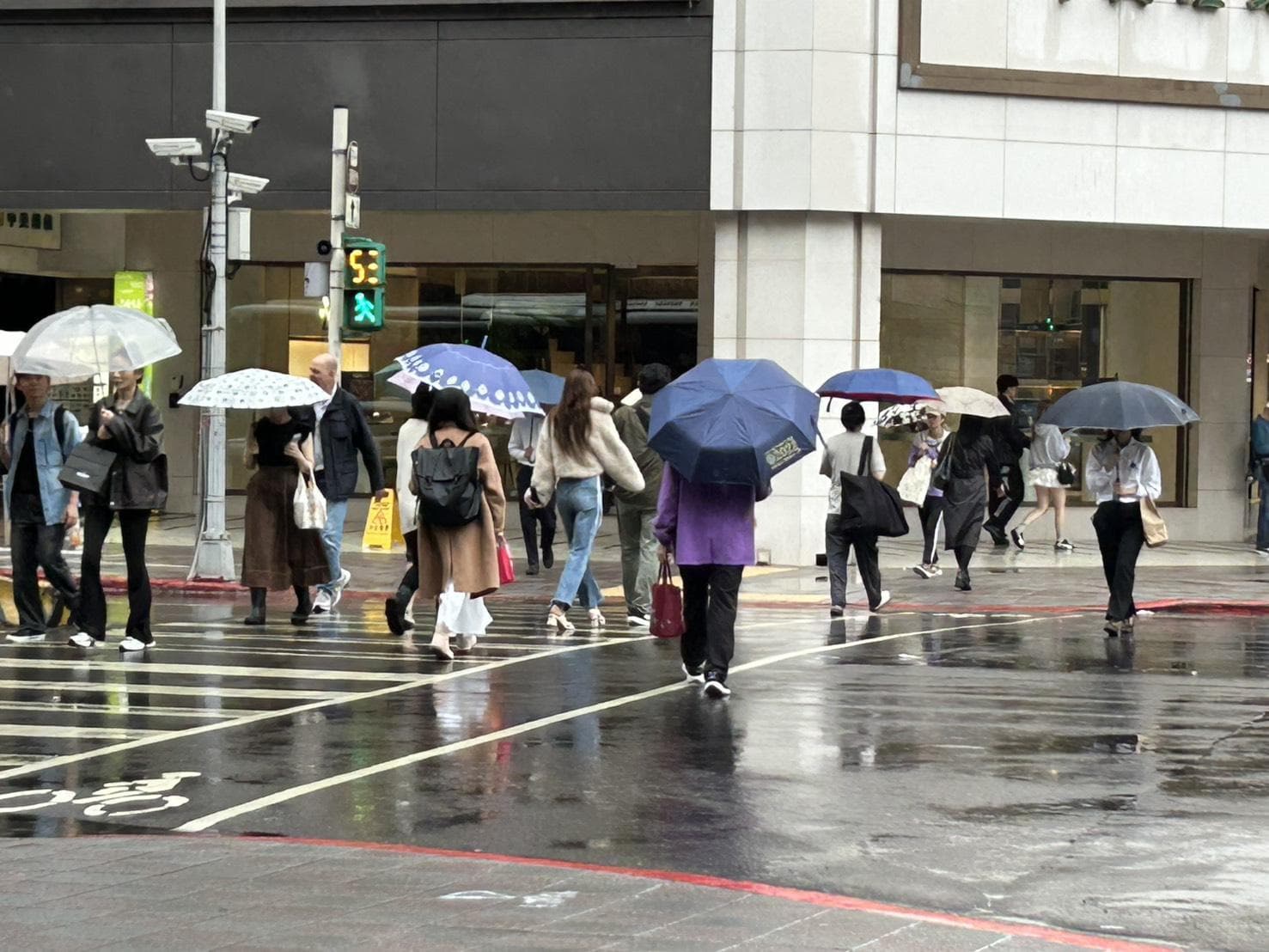 更強東北季風下週衝來!明起北東有雨 低溫剩19度(新聞配圖)