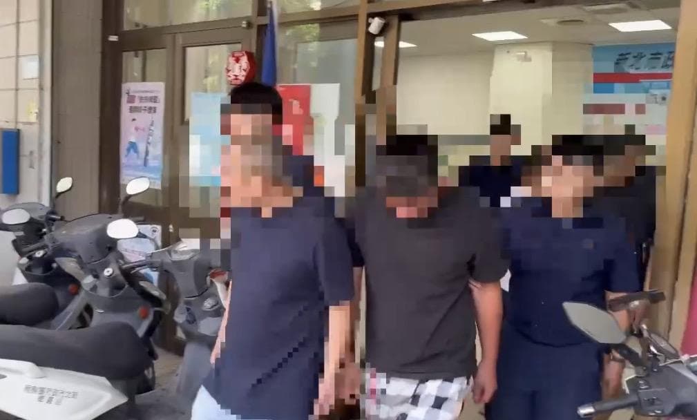 影/新北少女遭前男友恐嚇 堂哥率眾街頭砸車灌辣椒水(新聞配圖)