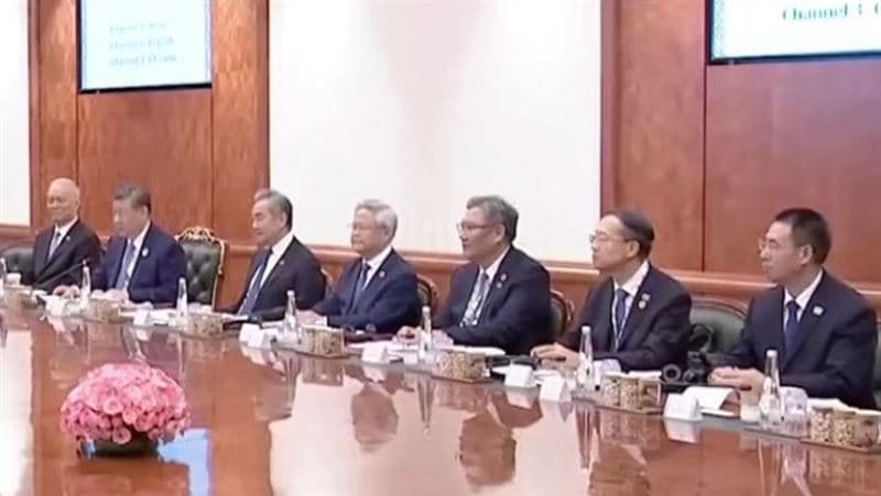 習近平身邊「神祕中山裝男」身分曝光!白宮國宴名單洩底了(新聞配圖)