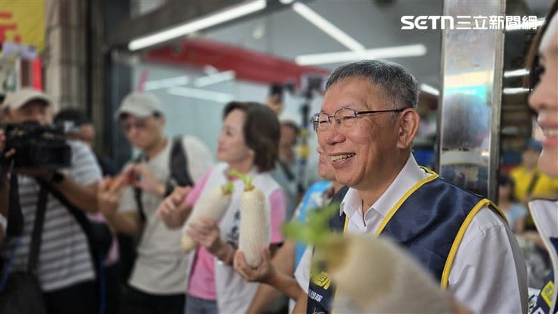 雙柯合體掃街!柯文哲嗆「賴瑞隆太好打了」:把必殺的講一講(新聞配圖)