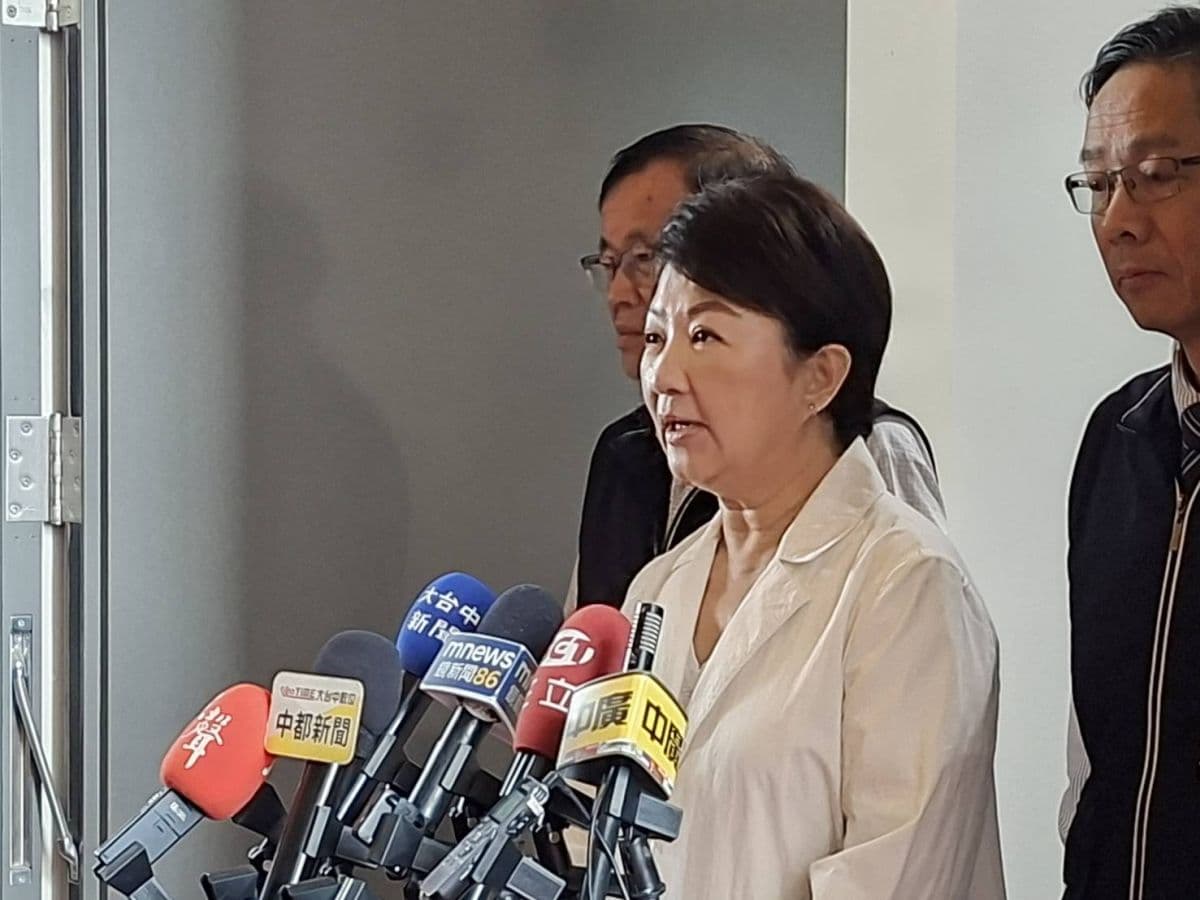 「三子合體」拚選戰 盧秀燕佩服江啟臣終於喬定三人時間(新聞配圖)