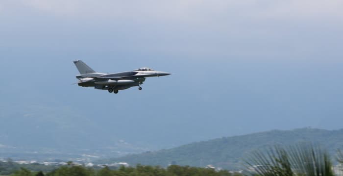 首批F-16V抵台 賴清德:提升空防戰力重要進展(新聞配圖)