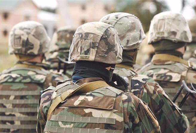憲兵中士入中共「臥龍會」 拍「統一、兩岸」片賺30萬 二審判5年(新聞配圖)