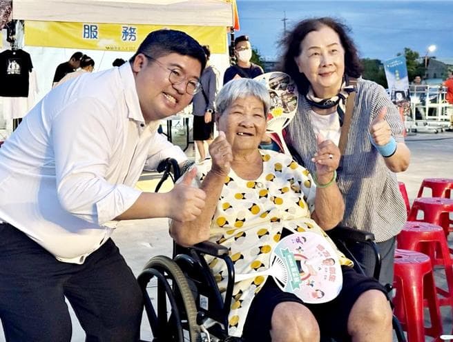 嘉縣65歲以上健保費是否全免?蔡易餘:我也很想做(新聞配圖)