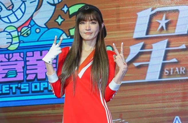 謝金燕病倒狂吐4天3夜 自嘲「咳到把媽媽看成張員瑛」(新聞配圖)