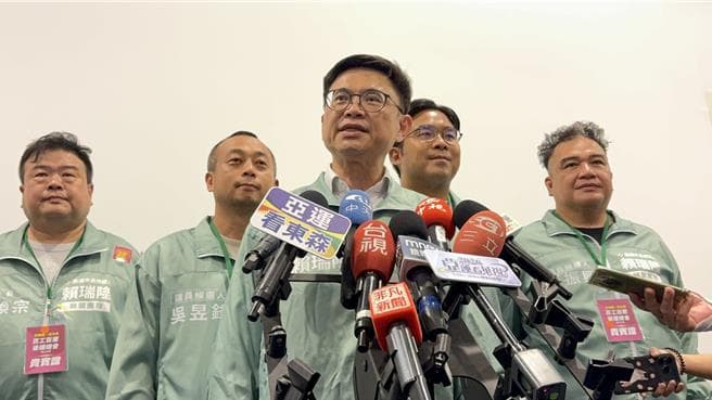 遭柯文哲酸「太好打了」賴瑞隆:2柯不懂高雄的心(新聞配圖)